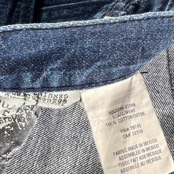 Volcom Stone Boardwear Jeans Sz 34 Black Zip Relaxed Fit Straight Leg Denim Blue - Picture 11 of 11